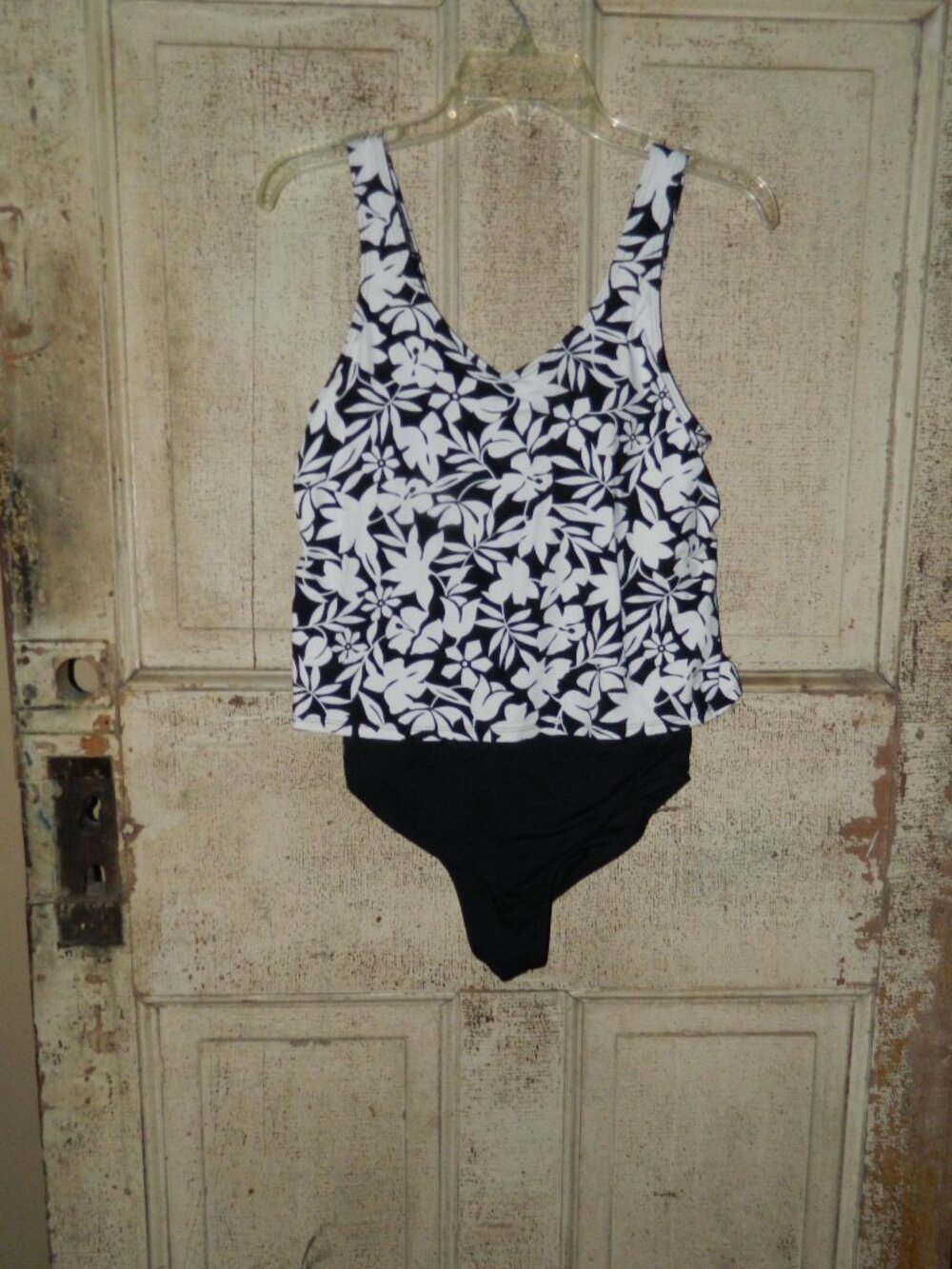 Lands’ End Chlorine Resistant One Piece Fauxkini Swimsuit S 6-8 (O-1)